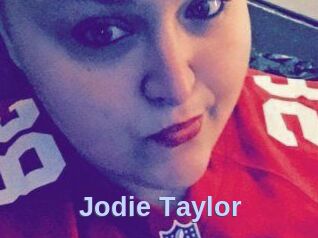 Jodie_Taylor