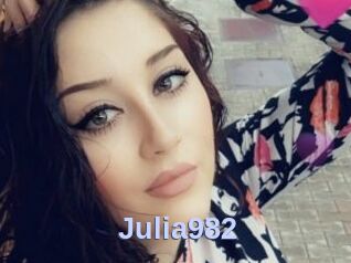 Julia982