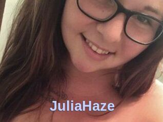 Julia_Haze