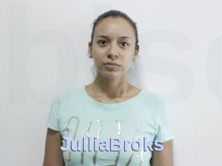 JulliaBroks