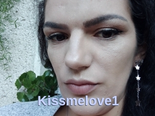 Kissmelove1