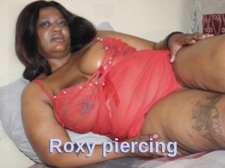 Roxy_piercing